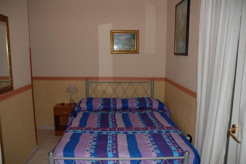 B&B Napoli Campagnari Exteriör bild